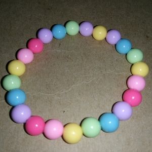 Multiple colors bead bracelet